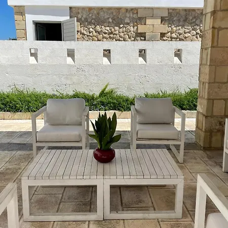Masseria Giovanni ホテル マルターノ